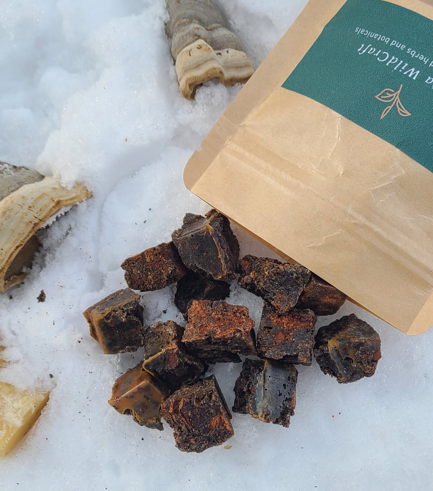 EMBERBORN™ - Iceman Fire Cubes  Wild Resin & Tinder Conk Firestarters | 100 g (14–17 cubes)