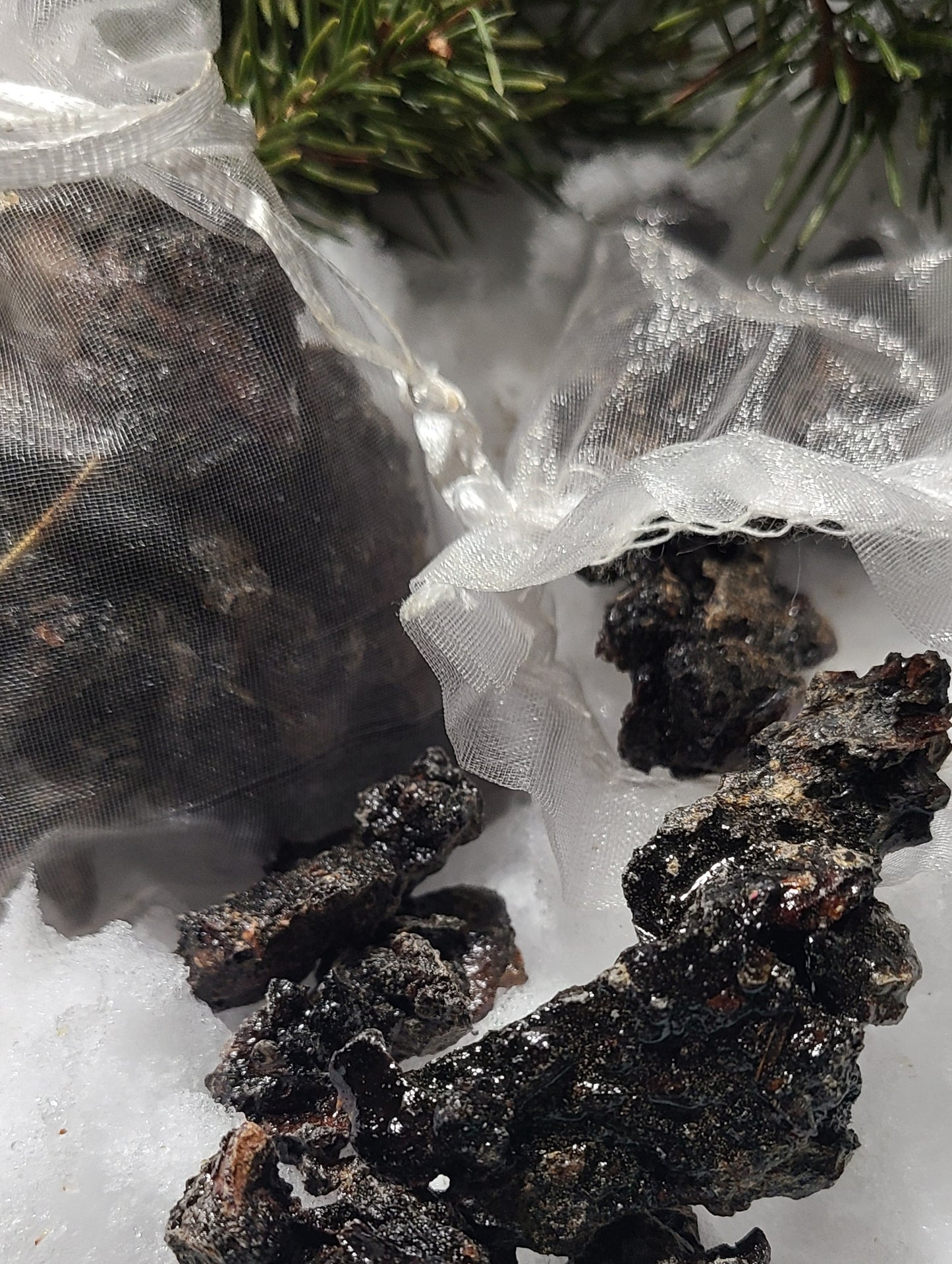 Firestarter / Resin-Soaked Bushcraft Igniters